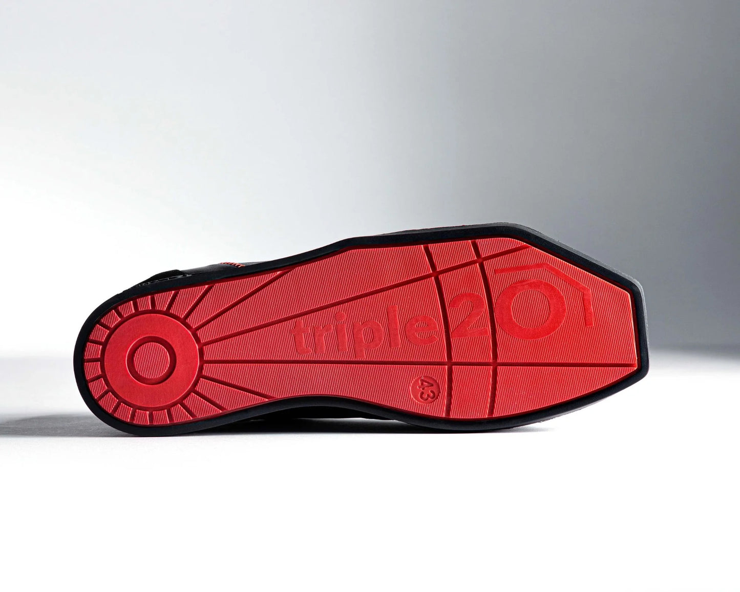 Triple20 Dartschuhe Leder Schwarz/Rot