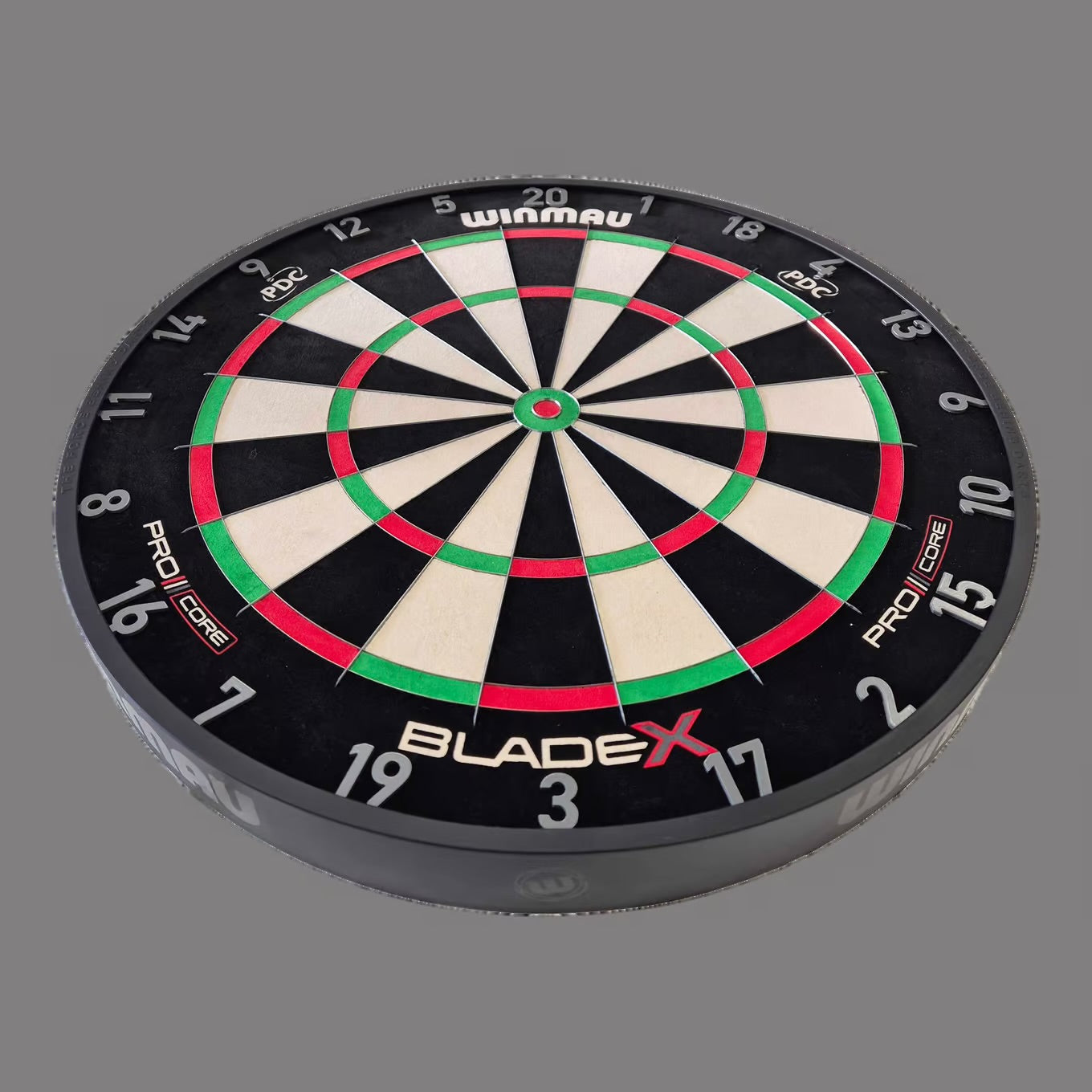 Winmau Blade X